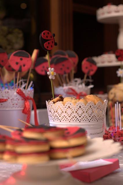 Evde Yılbaşı Masası Nasıl Hazırlanır?