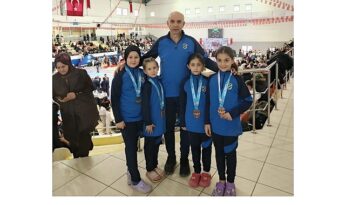 Kartepe’nin Karatecilerinden Madalya Yağmuru