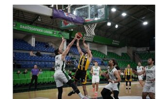 Konya Büyükşehir Federasyon Kupası’nda Adını Yarı Finale Yazdırdı