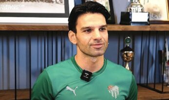 Bursaspor Kaptanı Muhammed Demir: Bu Hikâye Yarım Kalmayacak