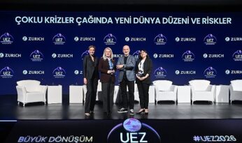 “Çoklu Krizler Çağında Yeni Dünya Düzeni ve Riskler” panelinde yeni dönem dinamikleri tartışıldı